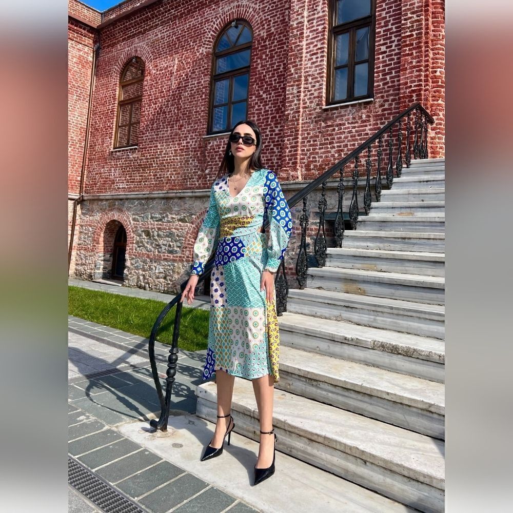 NWT ZARA PATCHWORK PRINT MIDI DRESS - Picture 5 of 14